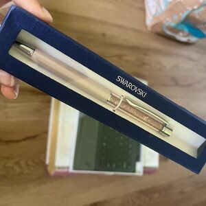 Swarovski light pink Crystal Pen